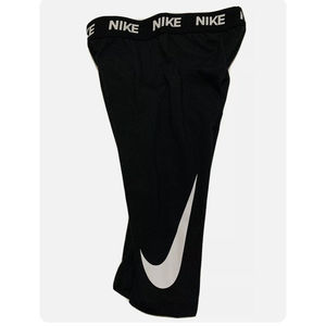 NIKE Girls M 5-6 yrs Medium Yoga Run Athletic Capri Cropped Leggings Pants Black